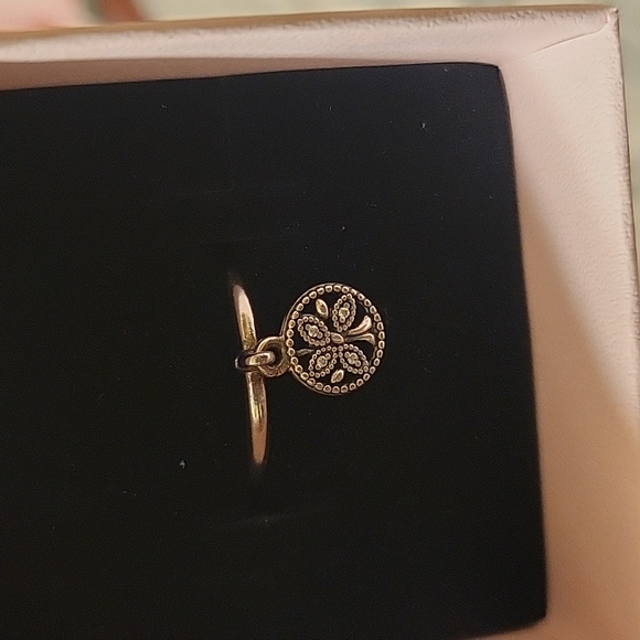 🛑PANDORA Tree of Life Ring - Picture 3 of 4